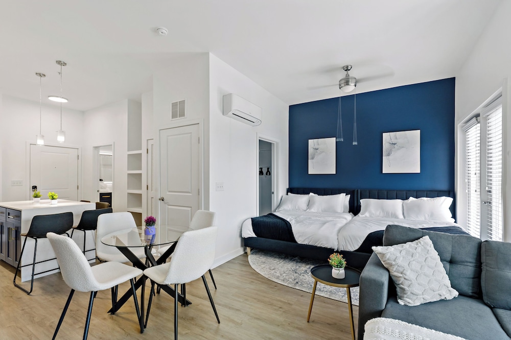 ROVE LIVING/KB - Midtown205
