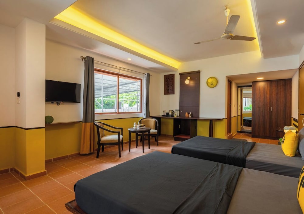 The Hosteller Fort Kochi, Ocean Edge