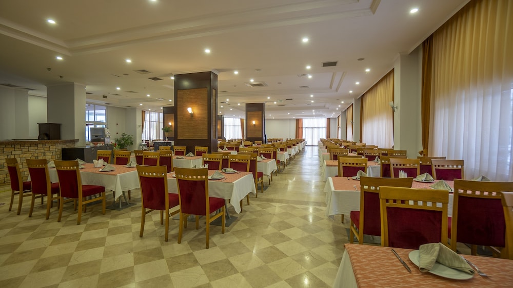 Calido Sol Hotel