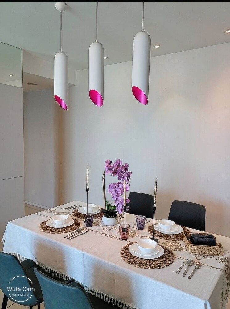 VERVE Suites KL South Apartments & Condo