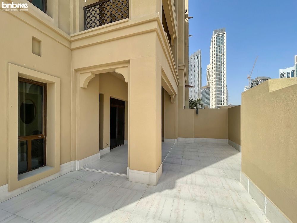1B-Reehan 5-G08 by bnbme homes