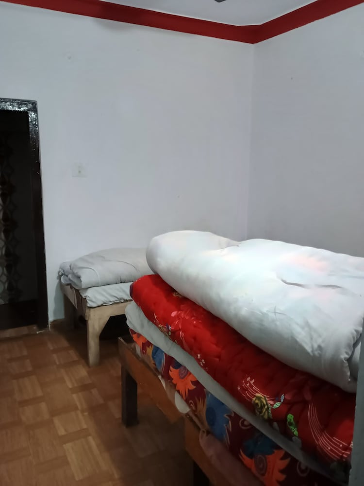 Satkar Hotel And Restuarant