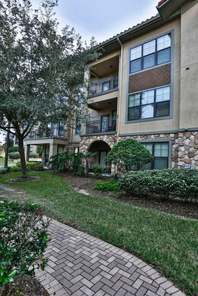 Bp817cp 3bed Condo At Bella Piazza Resort Amenities 3 Bedroom Condo