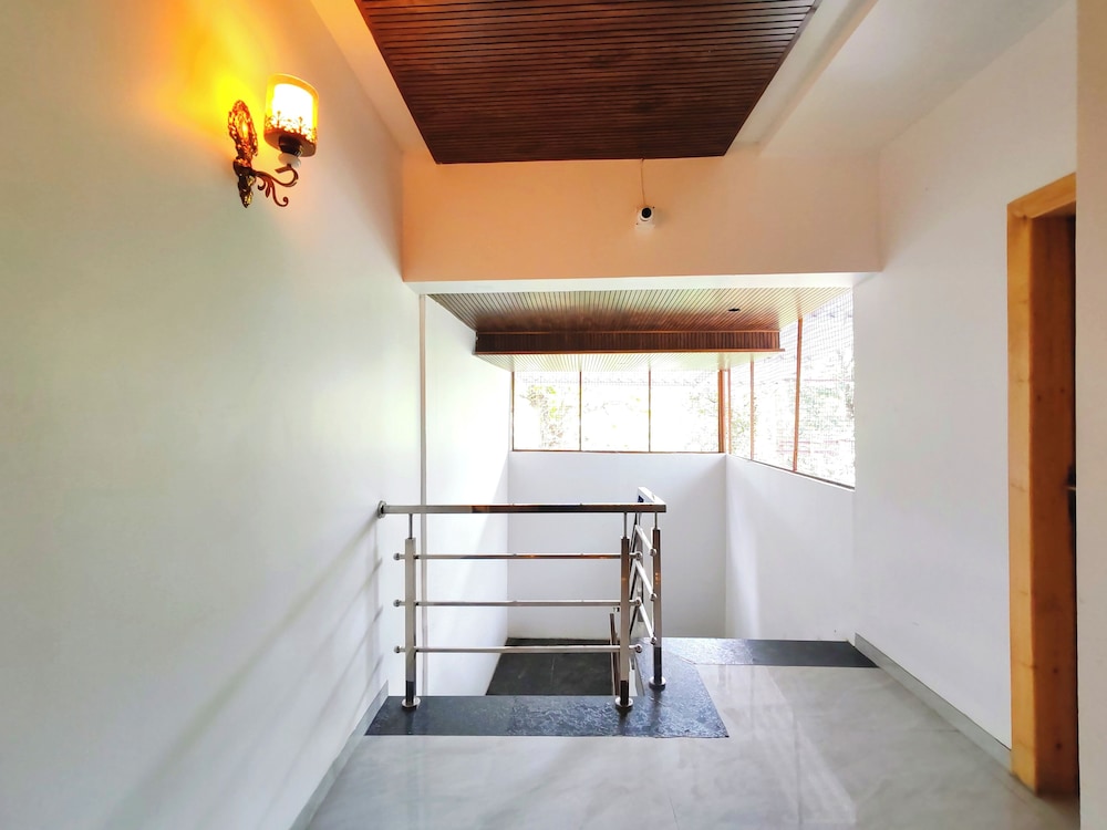 Hotel Satkar Inn