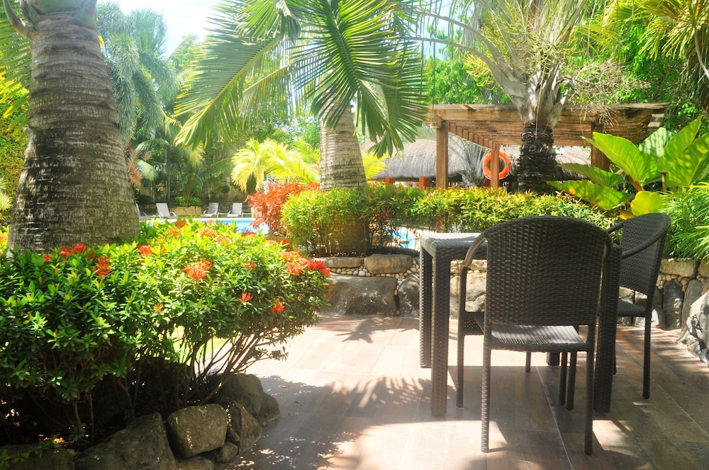 Golden Palm Resort