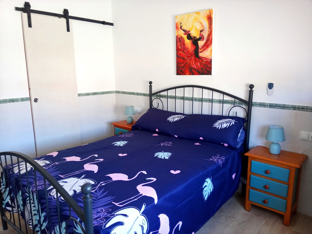 Beachfront House,sea Views Near Historic Cartagena