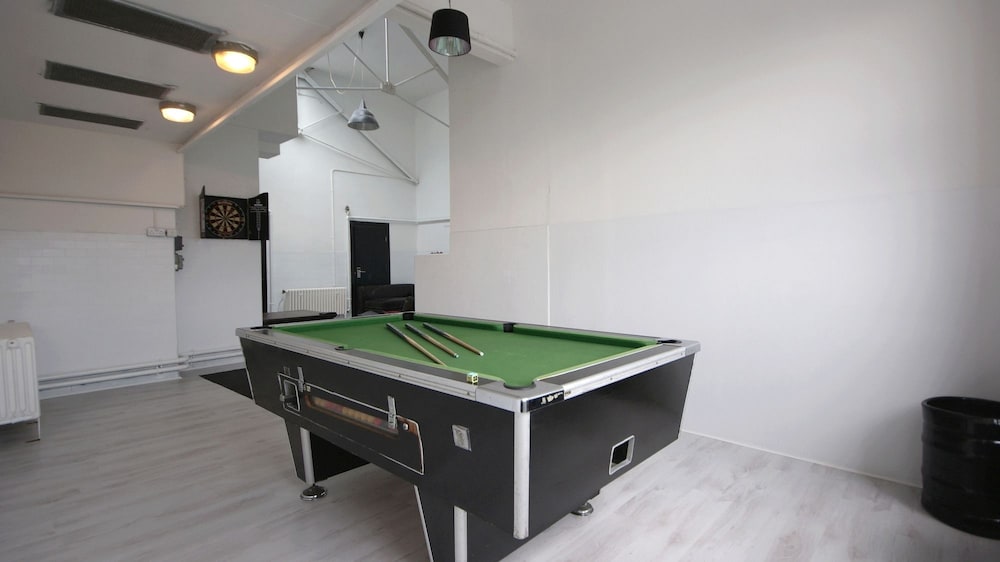 Edinburgh Princes Street Loft Apartment photo 3