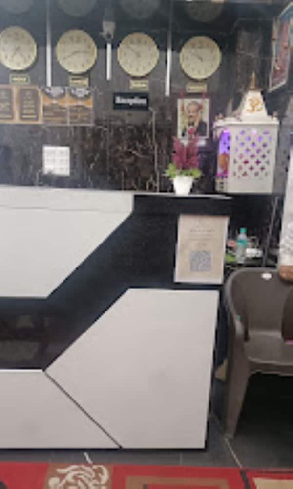 Hotel Rajani Bareilly AC Room