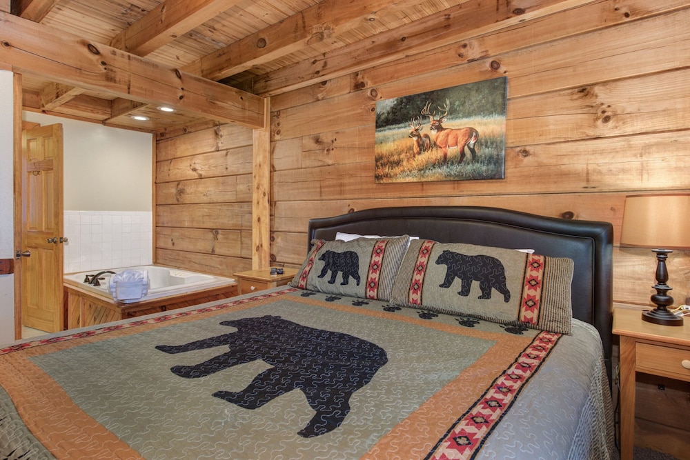 Miscellaneous Market Vacations - Mariettas Dream 2br in Mountains w/ Hot Tub! - Property Image 5