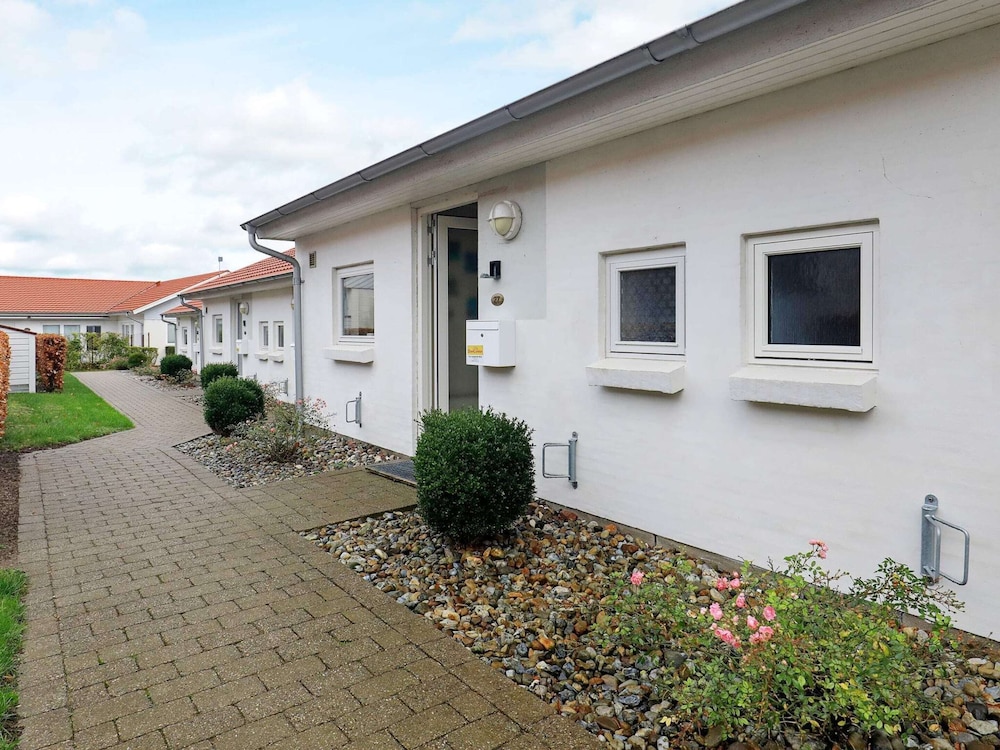 Cozy Holiday Home in Ã†rÃ¸skÃ¸bing near Sea