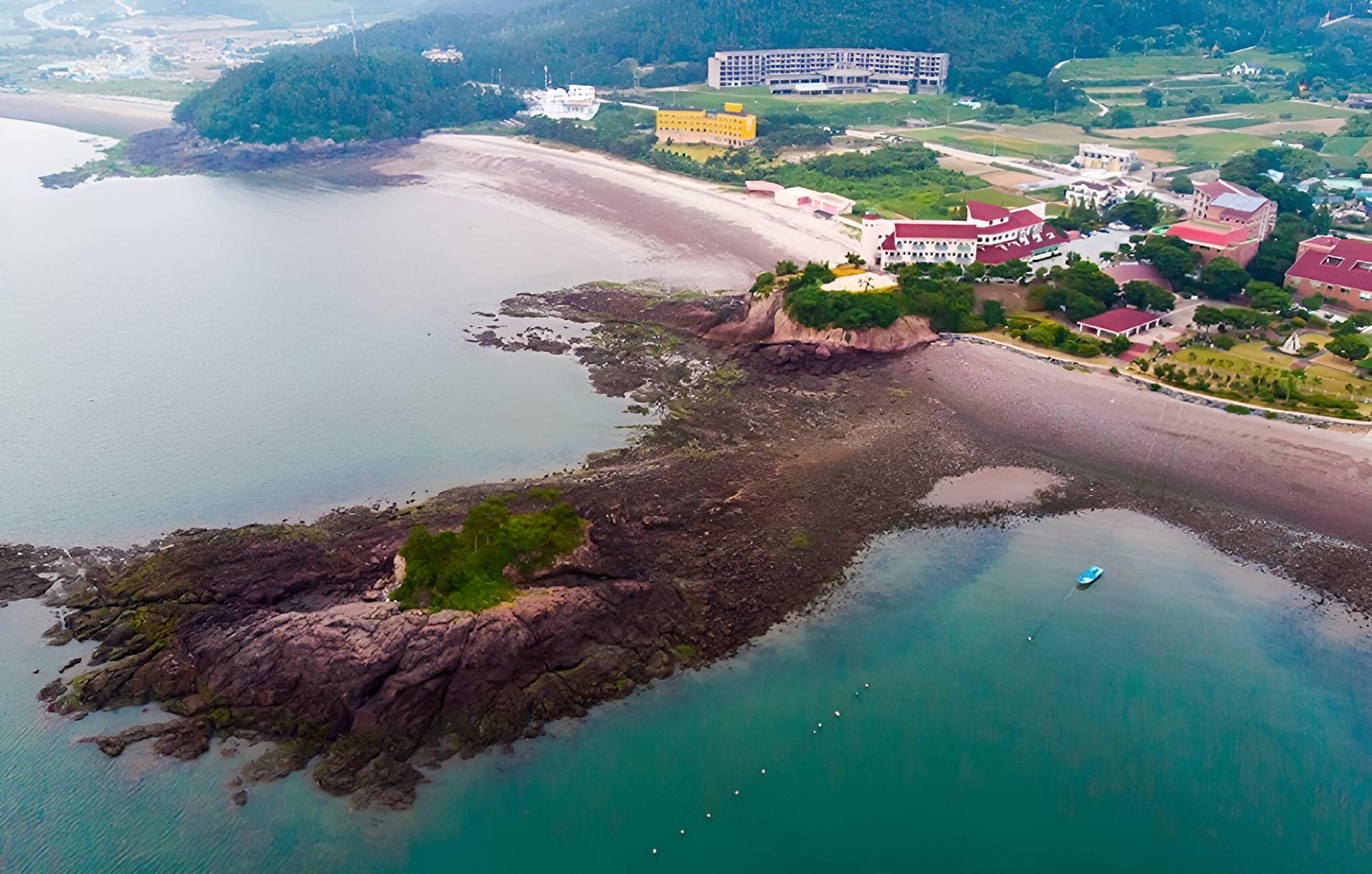 Buan Surak Pension view 4