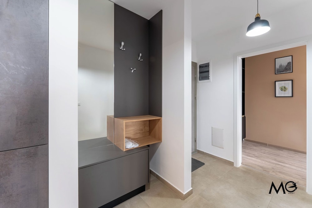 MoHost Noblesse - Urban Style & Comfort