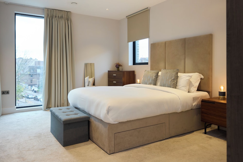 The Battersea Balcony Flat