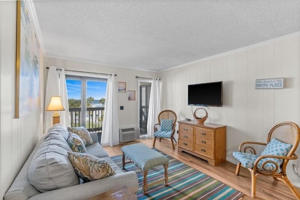 Ocean Forest Villas E206 2 Bedroom Condo