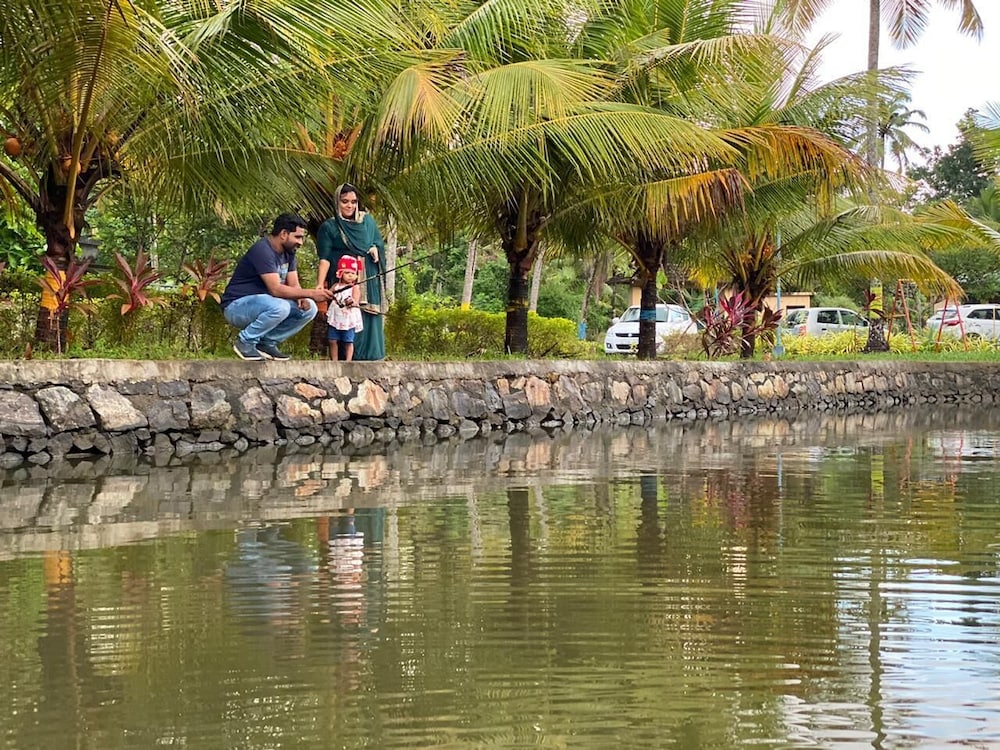 Lake Vechoor Villas By BRDGE HOSPITALITY