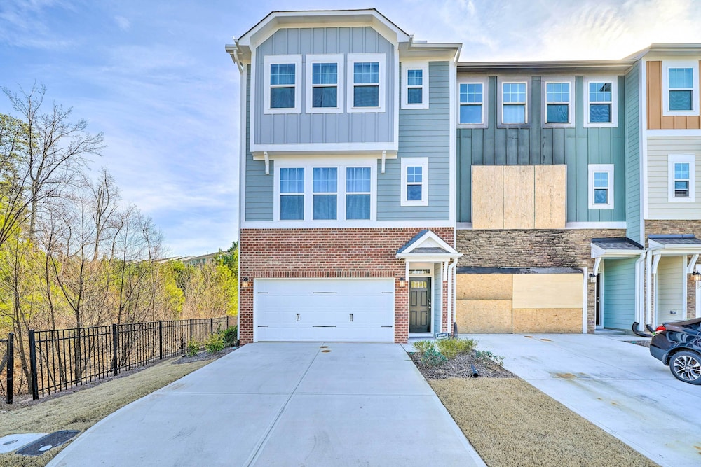 Durham Vacation Rental w/ Community Pools! view 5