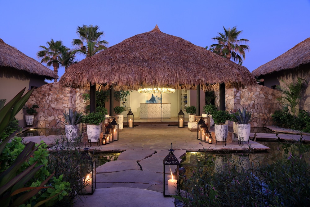 Esperanza, Auberge Collection