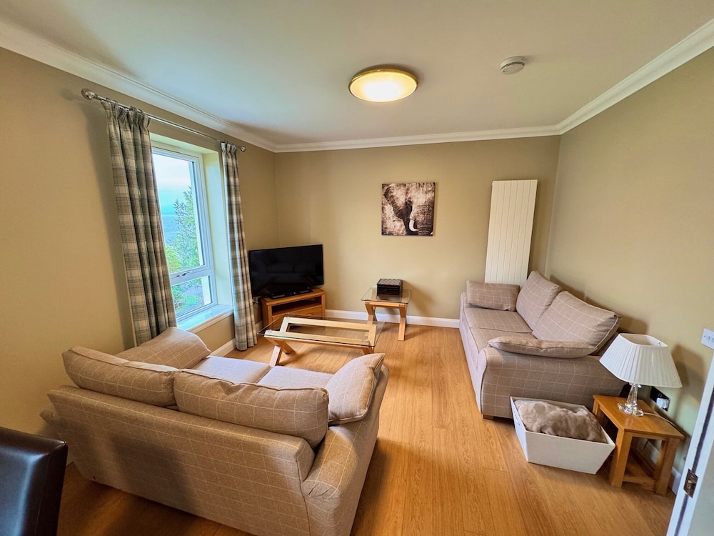 Allt Nan Ros Apartments, Cabins and Cottages