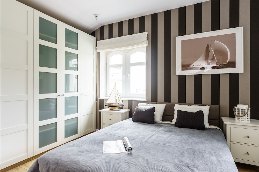 Sanhaus Apartments