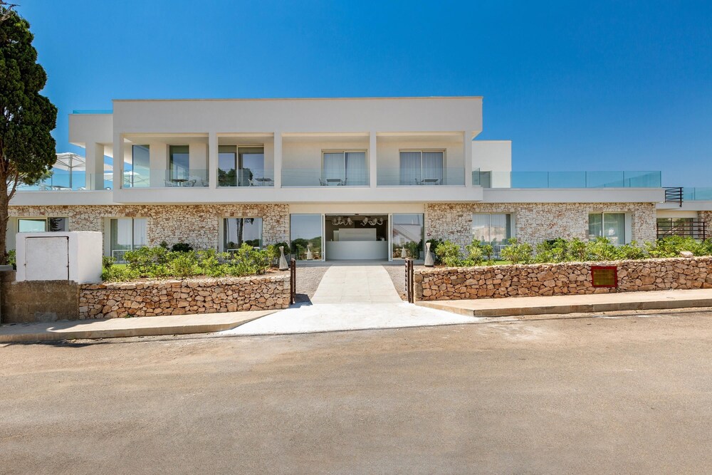 3072 Perla Saracena Luxury Suites - Matrimoniale con Patio Esterno by Barbarhouse view 5