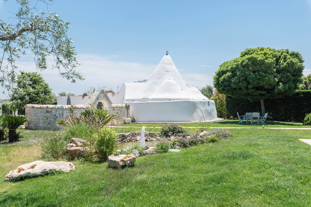 Trullo Letizia con piscina