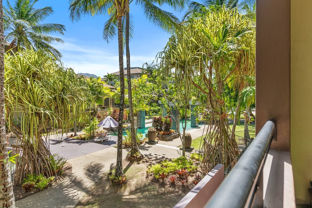Zen Escape Resort Pool BBQ Retreat