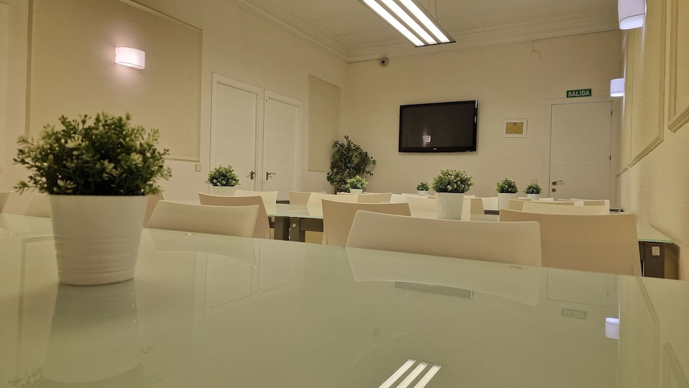 meeting & event spaces