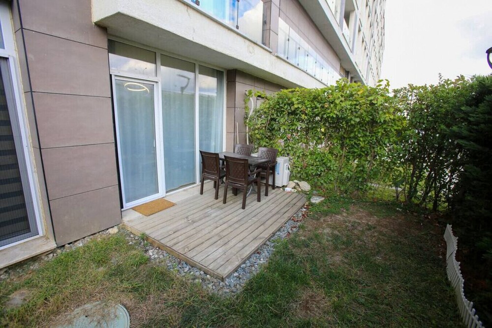 Lovely 2-bedroom Apartment in Basaksehir