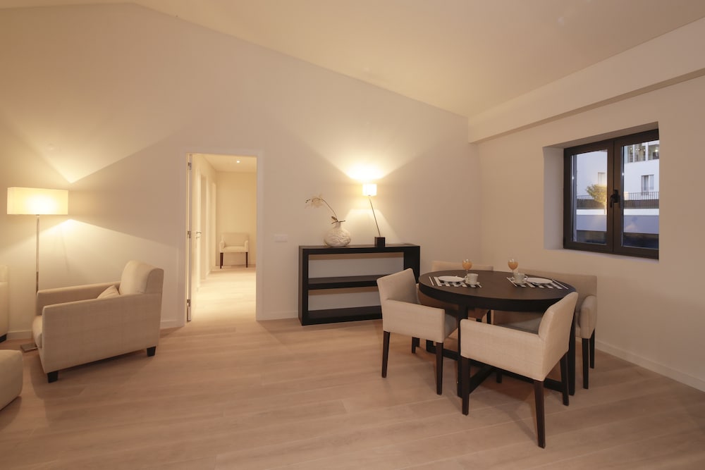 Santa Catarina Superior Apartments by linc