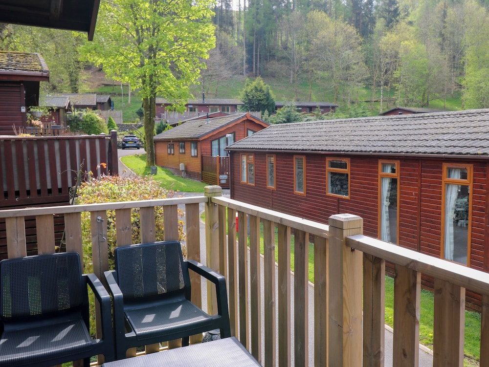 Hill Lodge