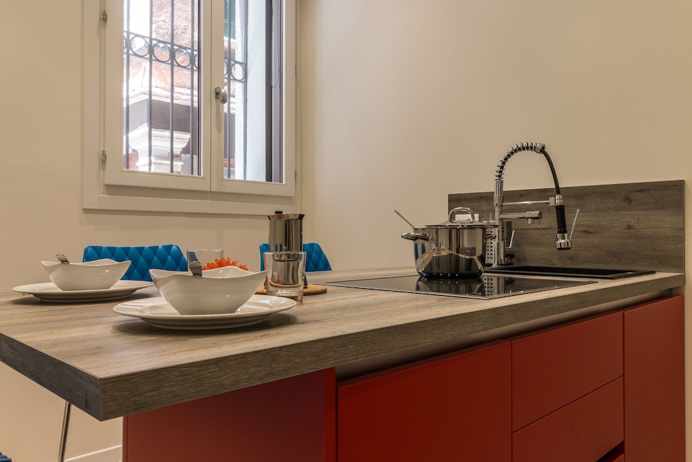 Orione Design Flat