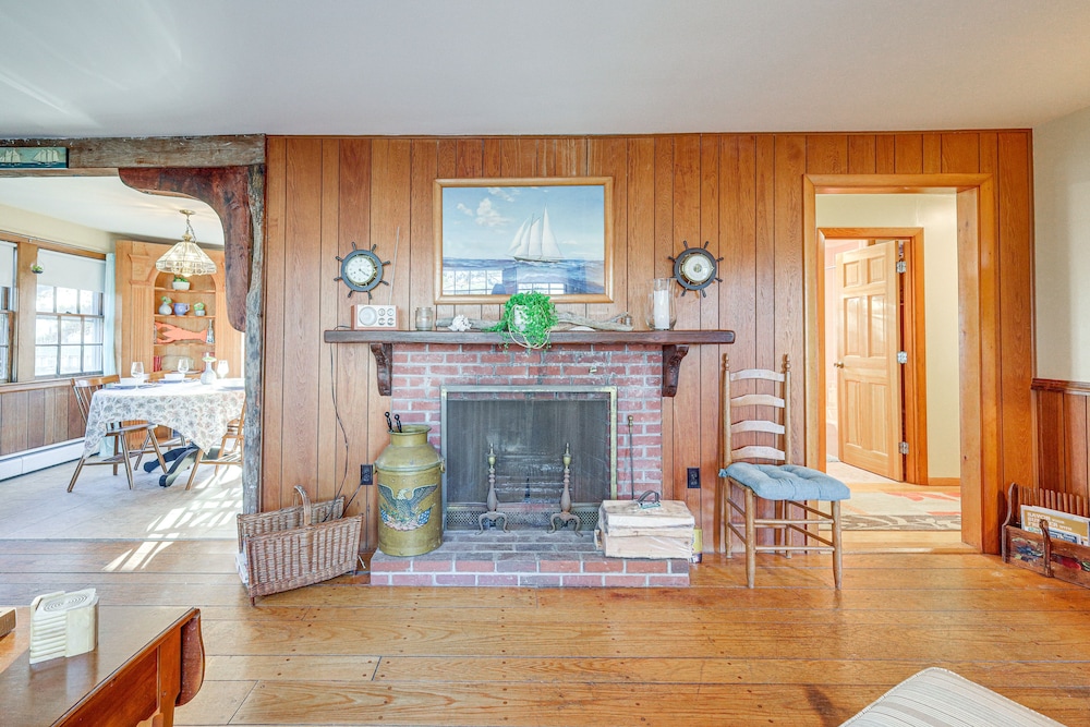 Cape Cod Cottage w/ Private Dock on Bass River