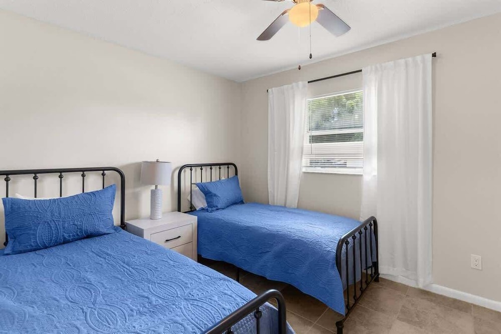 Cozy 2 Bedroom Home, Dade City! #1