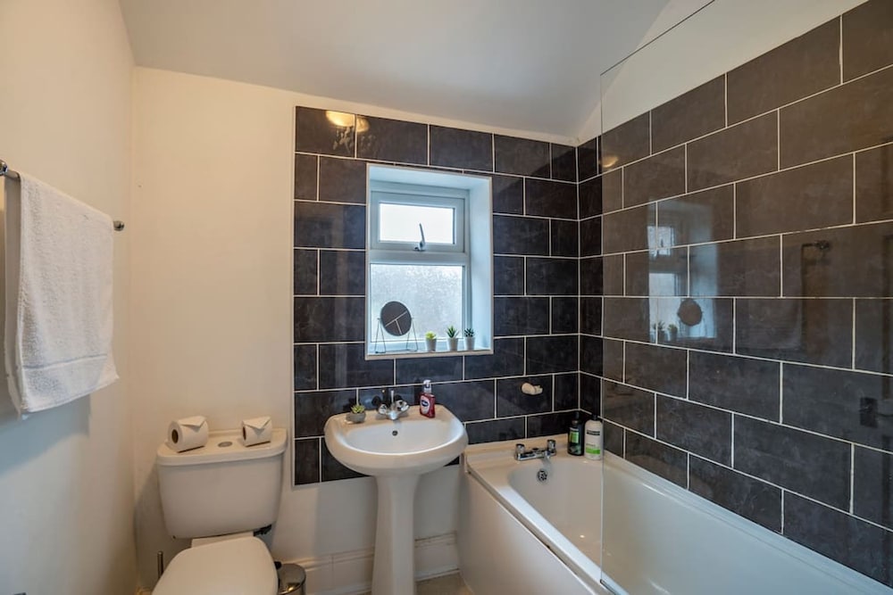 3 Bed Flat-close to City Centre