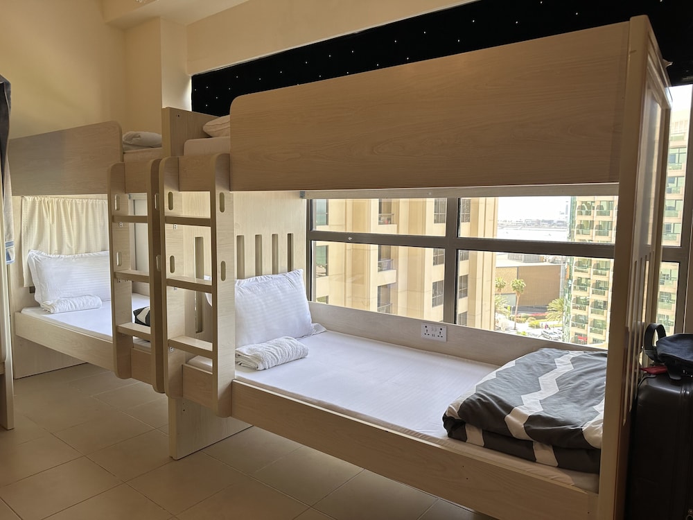 Bollywood Beach Hostel