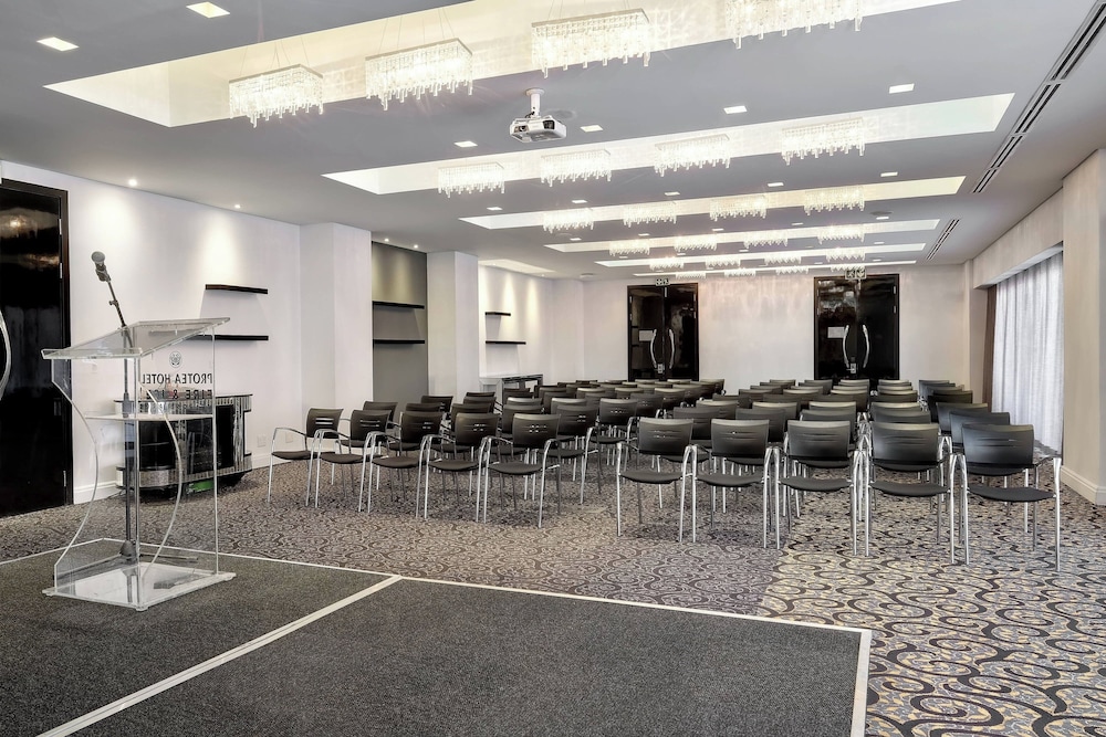 Johannesburg Vacations - Protea Hotel Fire Ice by Marriott JHB Melrose Arch - Property Image 110