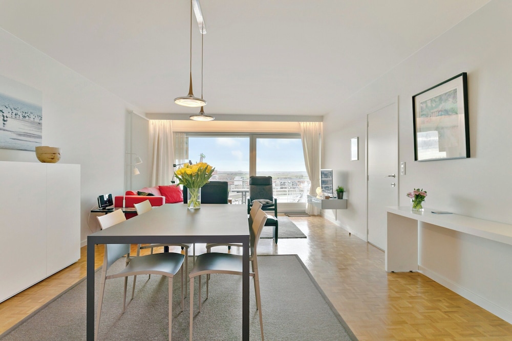 Apartment for 4 People With Balcony