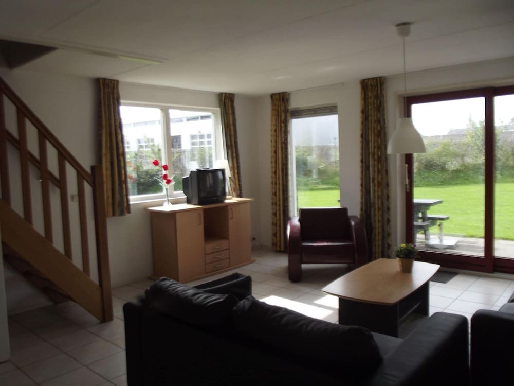 Semi-detached House in Franeker With a Shared Pool view 5