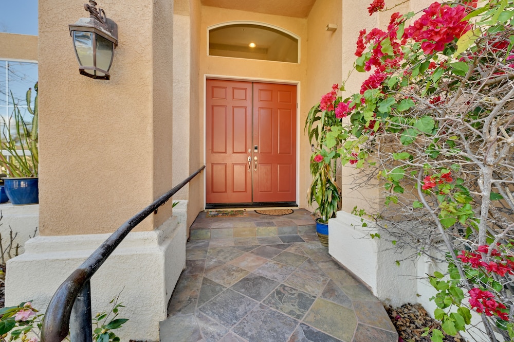 1 Mi to Beach: Spacious Home w/ Ocean Views! view 5