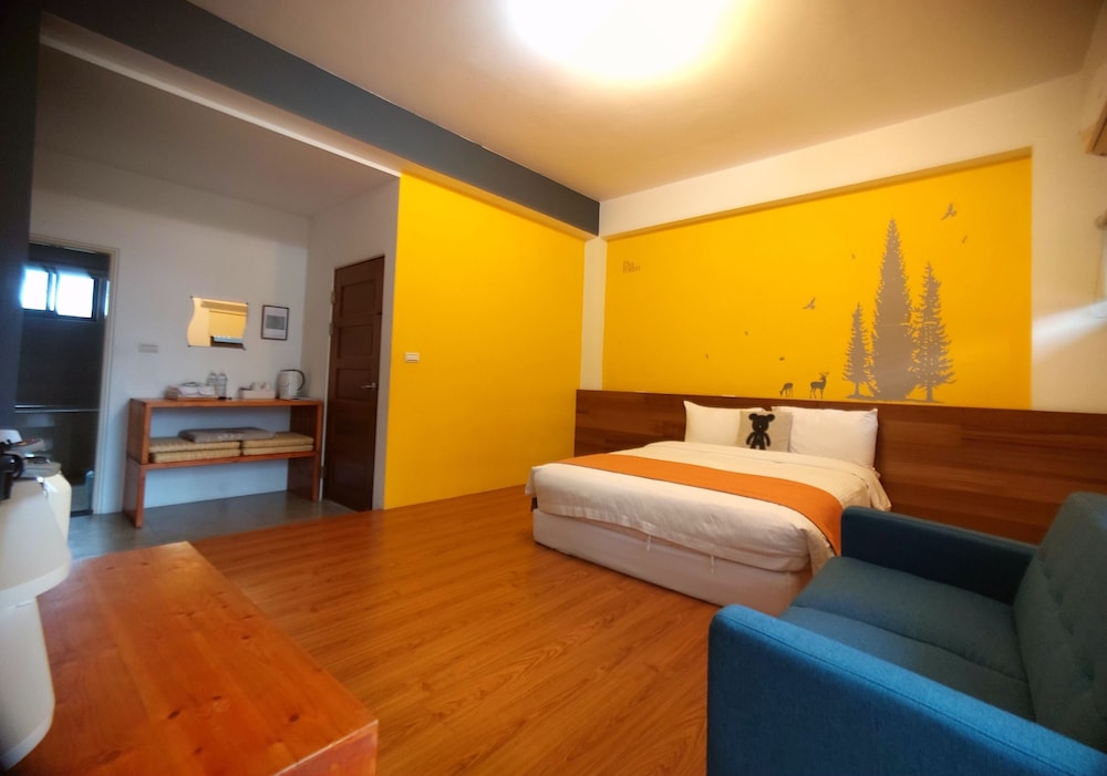 Field Trail B&B