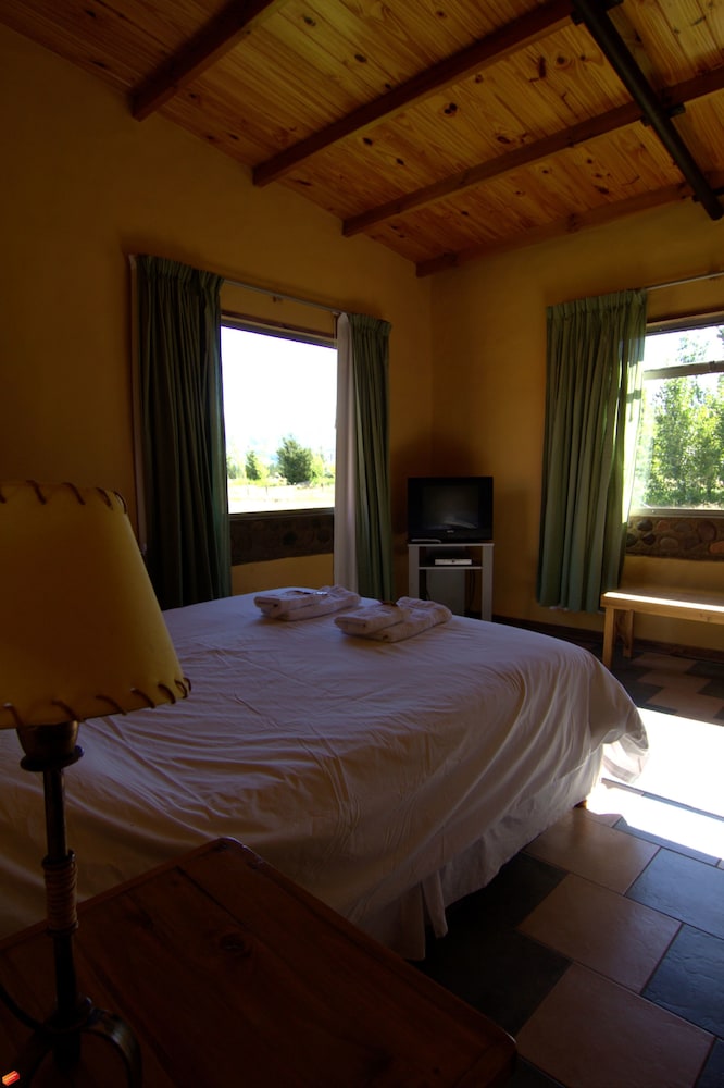 Hosteria Refugio De Rocas