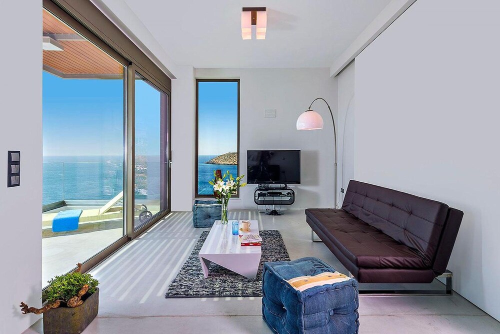 Tersanas Villas