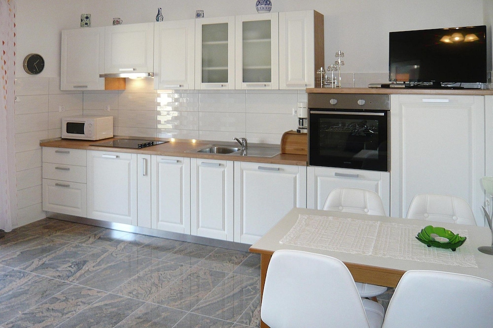 Apartment Adelheid in Biograd Near Drazica Beach