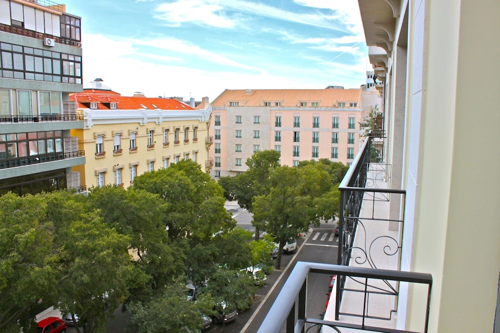 Akicity Lisboa Star