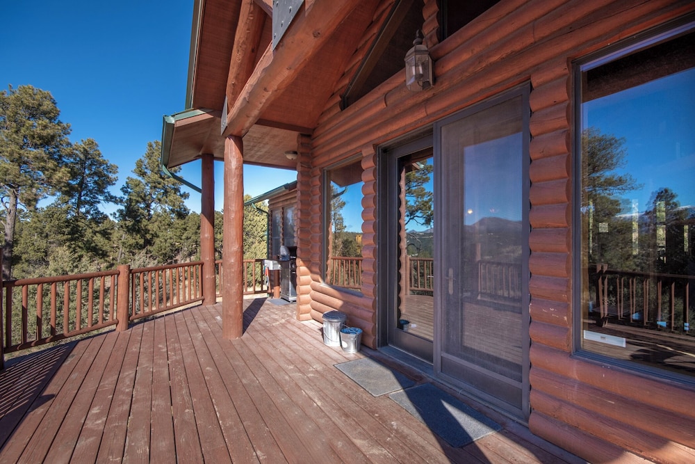 Blue Lake Lodge by Ruidoso Vacation Rentals