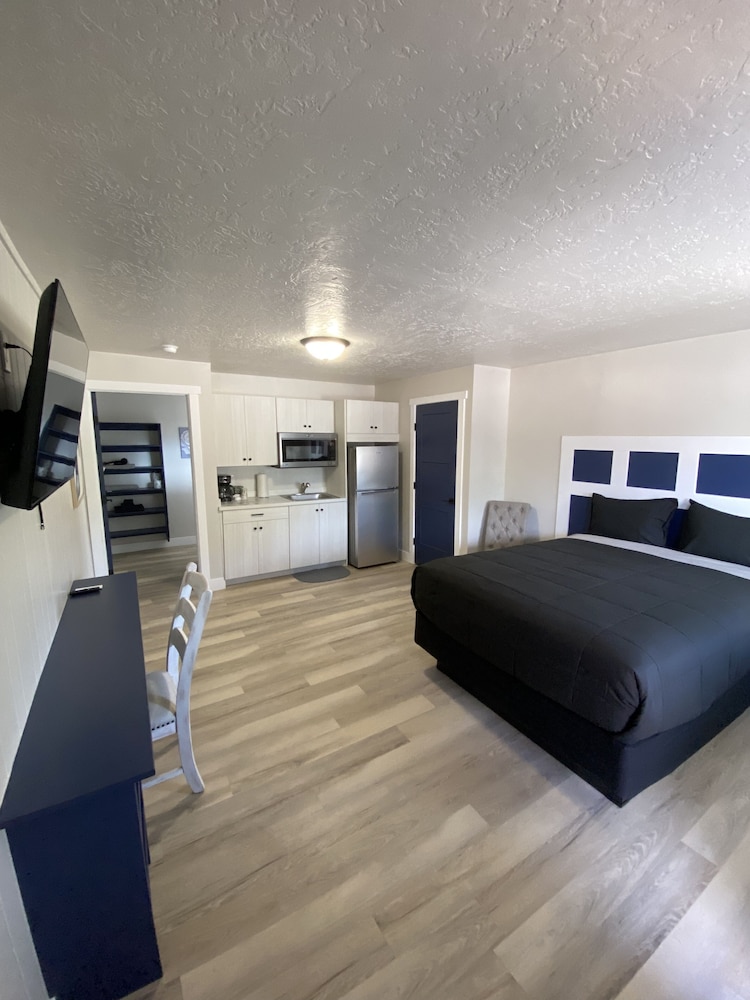 CB&M Executive Suites view 2