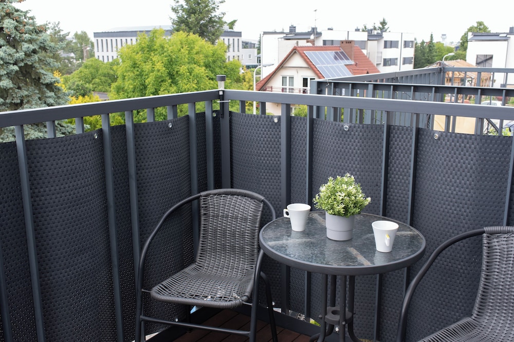 RentPlanet - Apartament przy Lotnisku