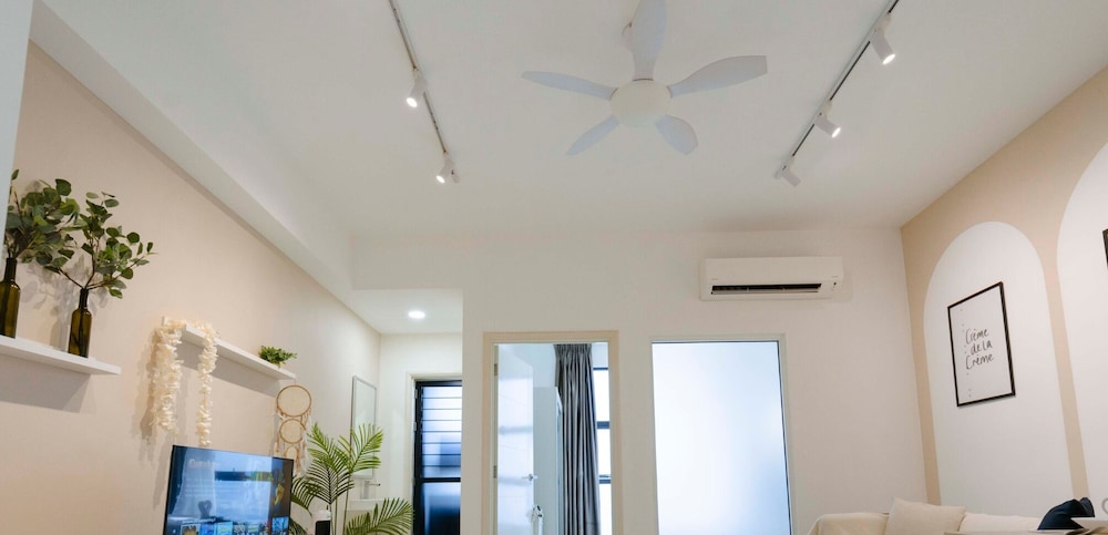 Arte Mont Kiara Luxury Suite by Stay Hub