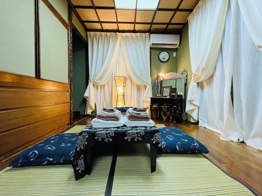 Milk-ya Guest House - Caters to Women only