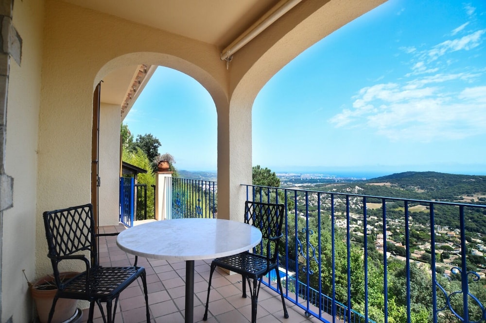 Mediterranean House View to the sea
